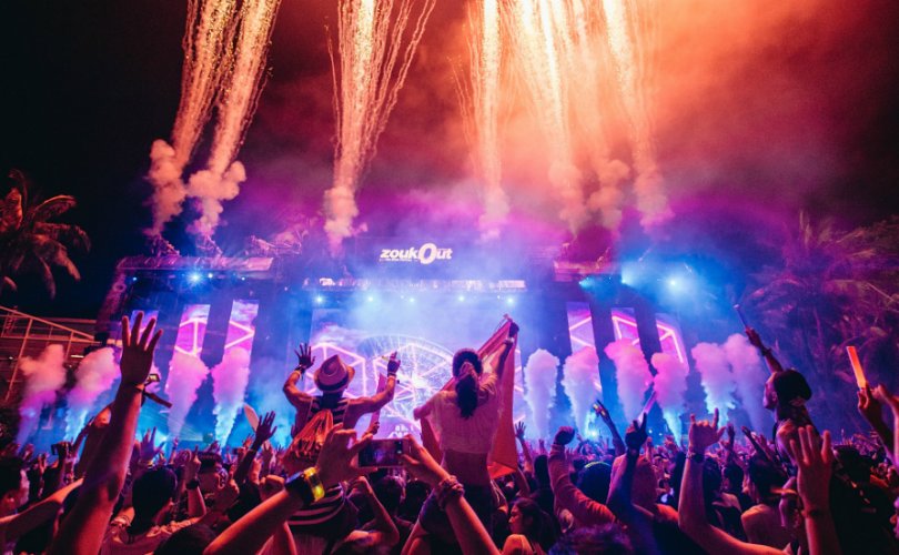 Covid-19 буюу энтертайнментгүй дэлхий